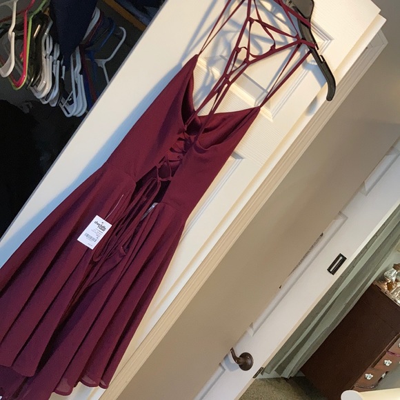 Dress - Picture 2 of 4